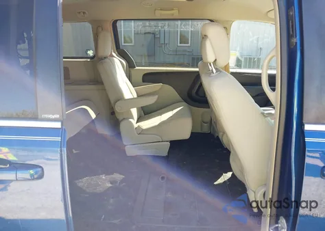 2011 Dodge Grand Caravan Crew z USA, uszkodzony, nr VIN 2D4RN5DG4BR682583